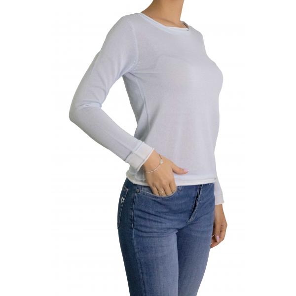 Maglia girocollo con contrasti di colore 